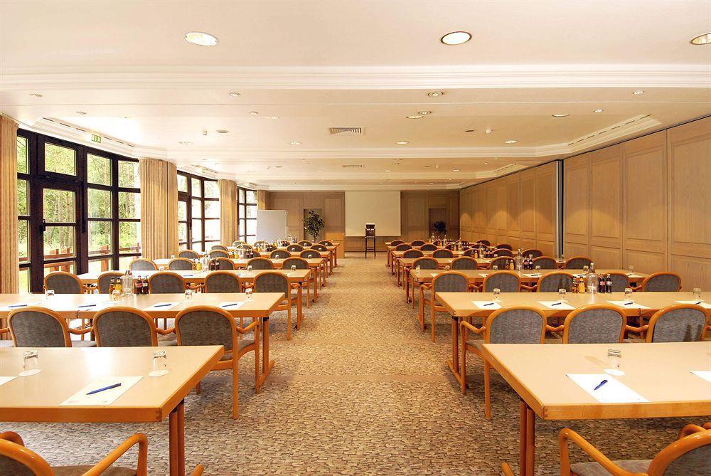 Balladins Superior Hotel Gutsmann Bad Bramstedt Einrichtungen foto