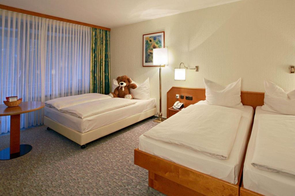 Balladins Superior Hotel Gutsmann Bad Bramstedt Zimmer foto