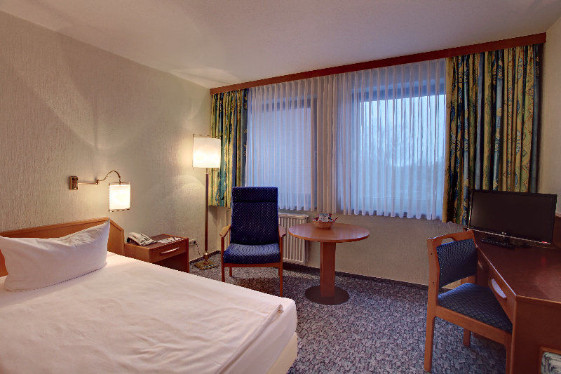 Balladins Superior Hotel Gutsmann Bad Bramstedt Exterior foto